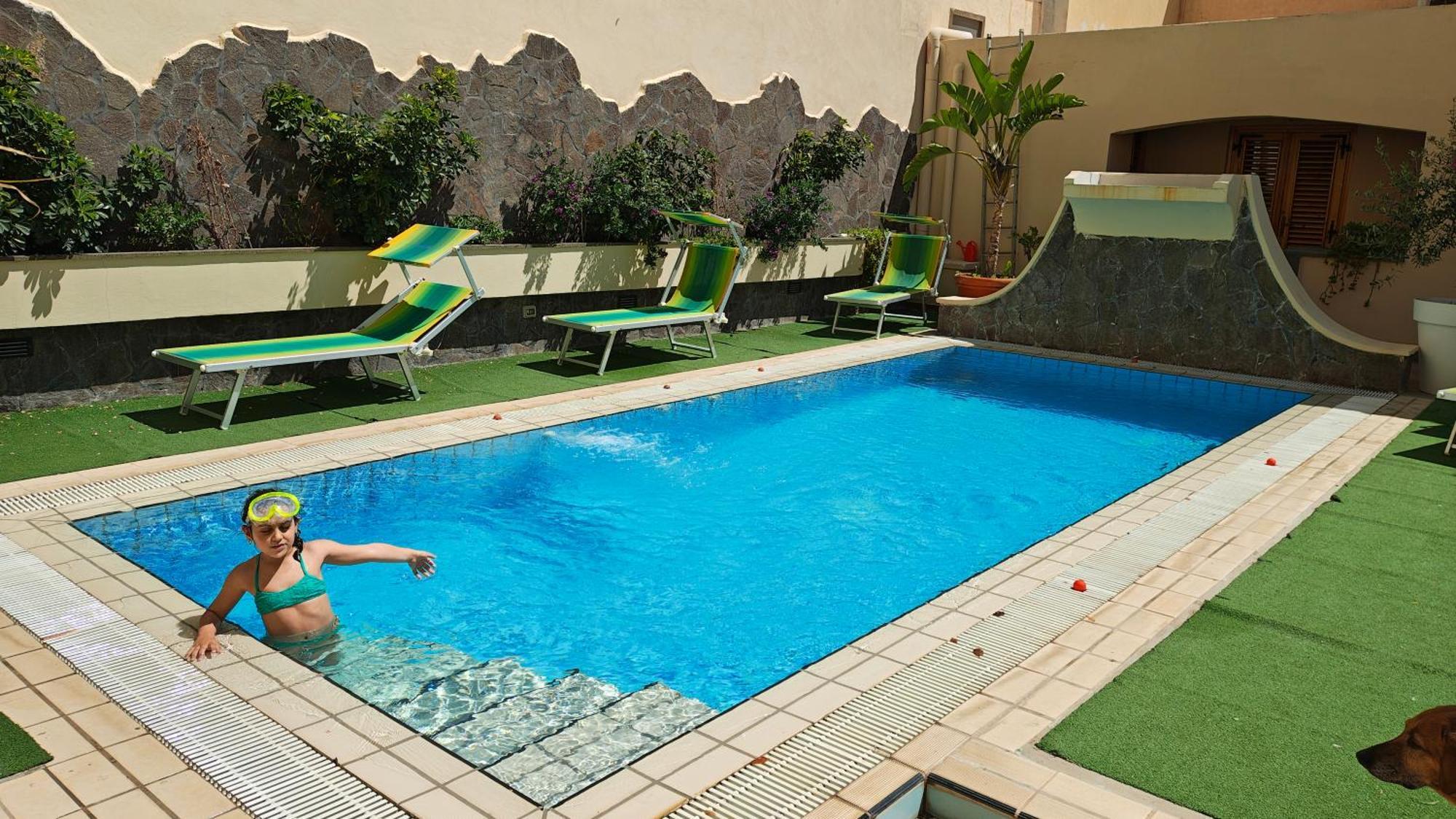 Hotel La Filadelfia リーパリ エクステリア 写真